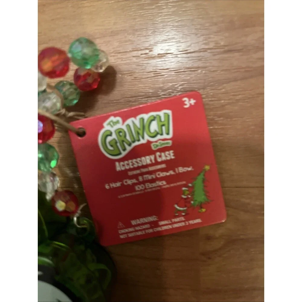 The Grinch Dr. Seuss Hair Accessory Purse Organizer Set for Girls